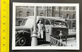 Autobus von A. Welti-Fuhrer Zürich in Frankreich?~1950