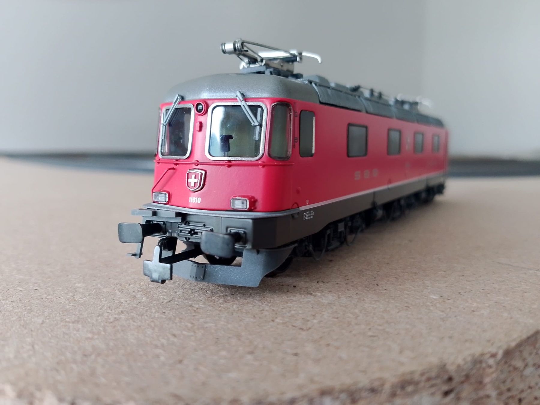 SBB/CFF/FFS Modelleisenbahnen: SBB&BLS LOKS (gleich&Wechselstrom) – Neu und originalverpackt aus Interlaken von choenu 5