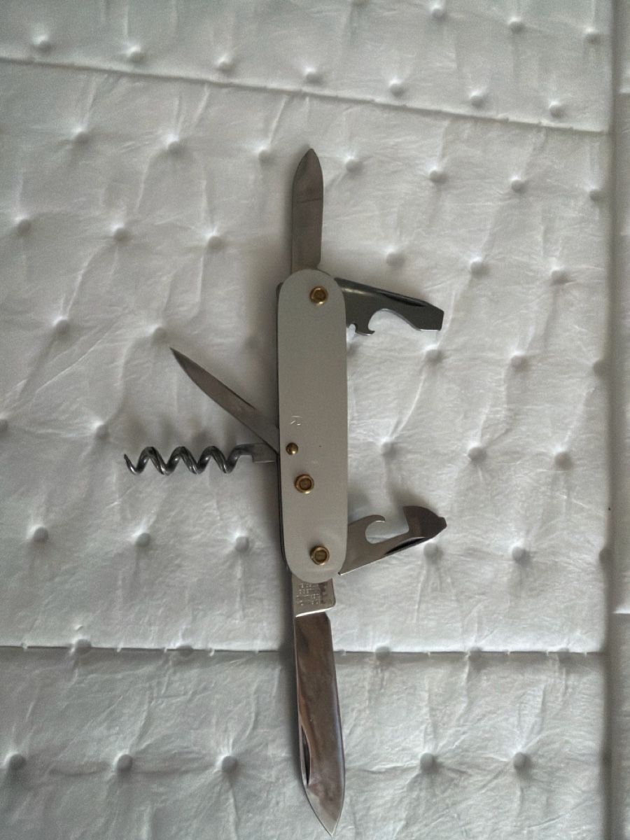 Victorinox Coltelli tascabile: Victorinox 84mm ohne Schalen – Difettoso da Rütschelen venduto da Pemaru 2