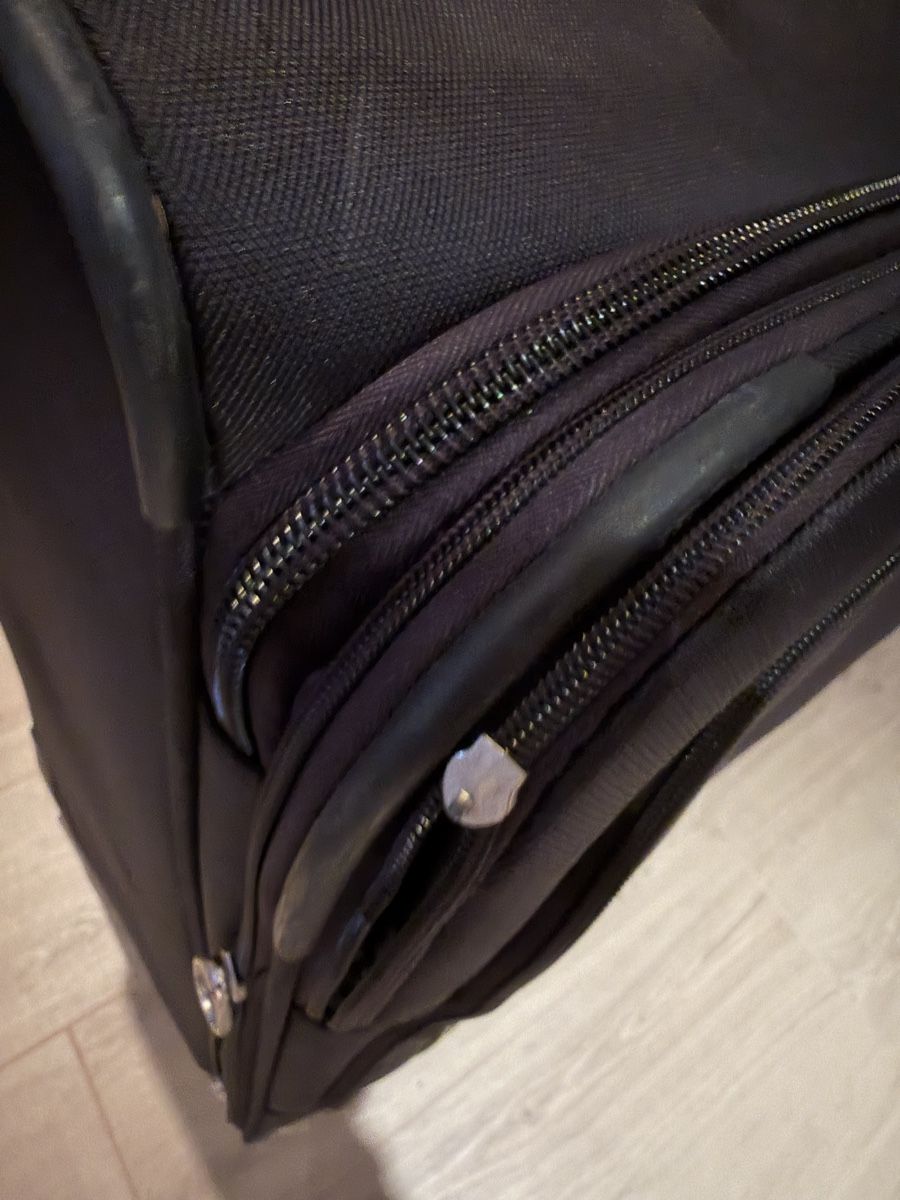Samsonite Valises de voyage: Reisekoffer Samsonite schwarz mit  4 Rollen  – D'occasion à Moosseedorf par sandra95a 1