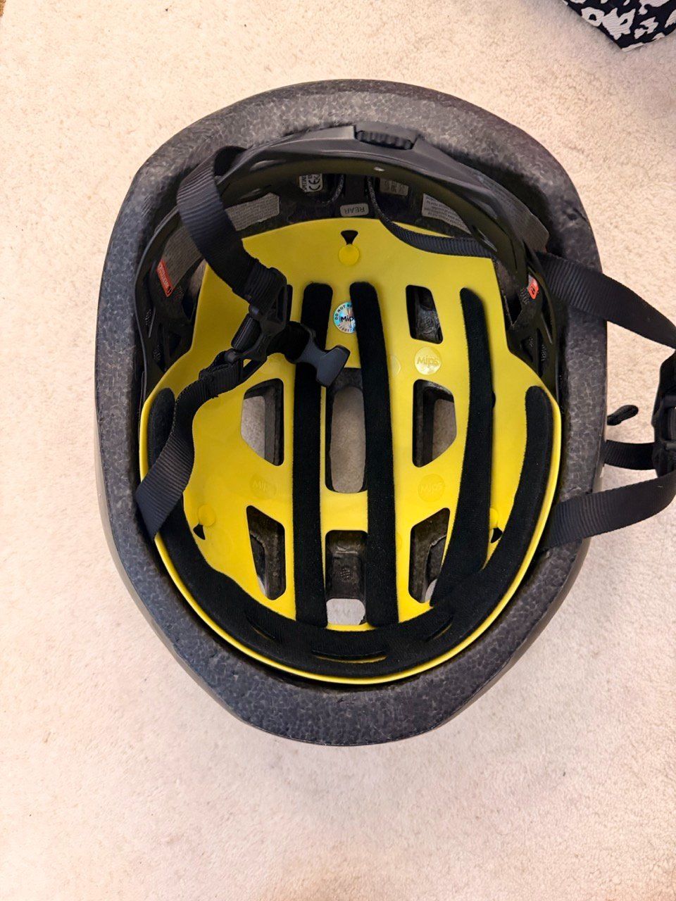 Caschi: Specialized MIPS Helm, Grosse M – Usato da Männedorf venduto da mic_y26r 1