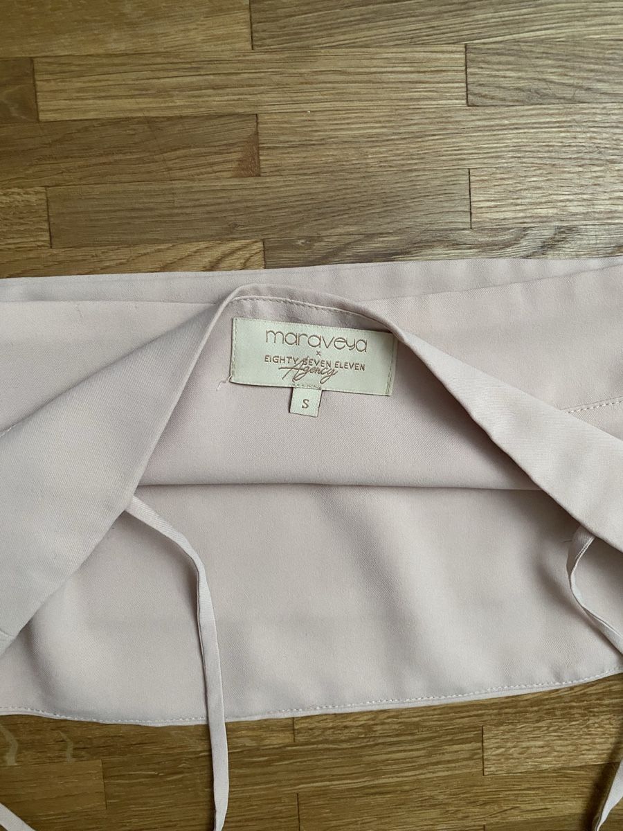 Top: Crop Top Maraveya – Usato da Zürich venduto da sinka 2