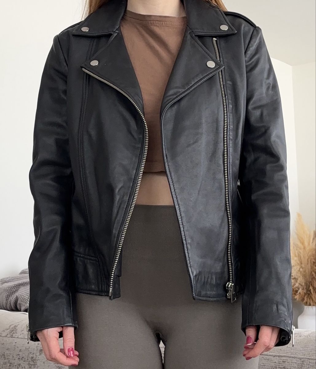 Mango Giacche: echte Lederjacke neuwertig, schwarz, Grösse S – Nuovo (secondo la descrizione) da Schwerzenbach venduto da Gingerella30 1