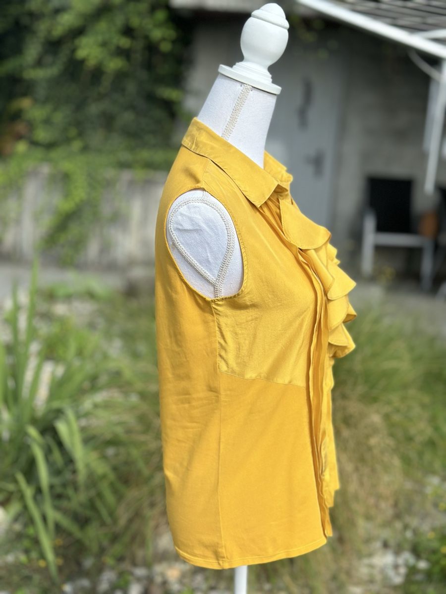 Max Mara Top: Mustard Yellow Blouse Ruffles MaxMara Gr. M – Usato da Zufikon venduto da Modestil365 3