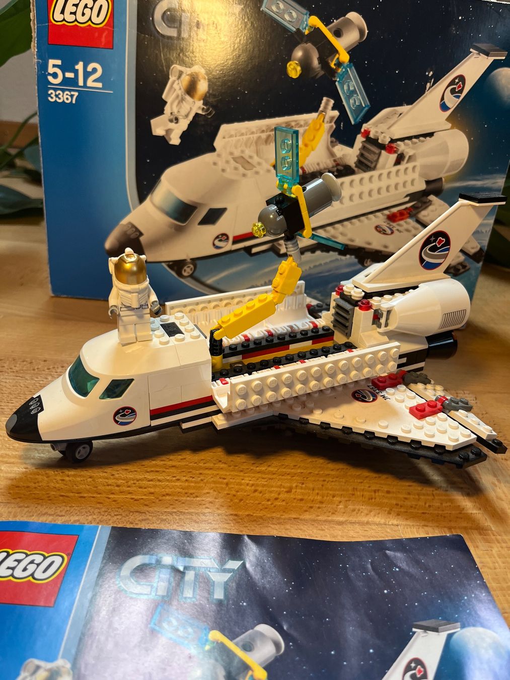Lego Spielzeuge: LEGO City Space Shuttle – Gebraucht aus Buchs ZH von  1