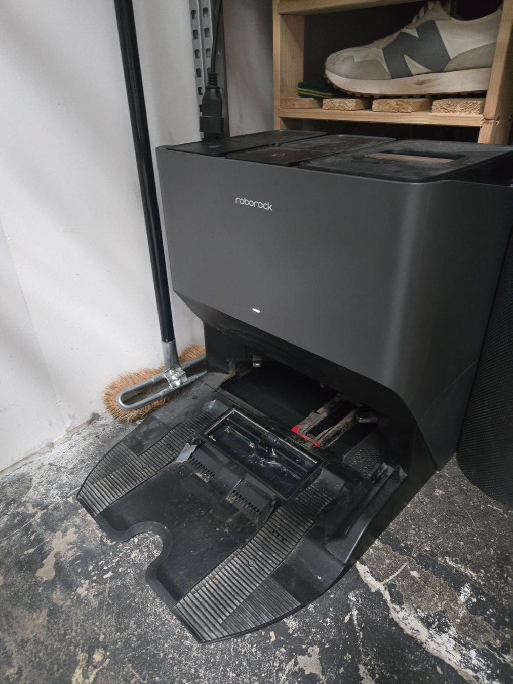 Roborock Staubsauger & Zubehör: Roborock S8 Pro Ultra Saugroboter Station – Gebraucht aus zürich von Steveroth