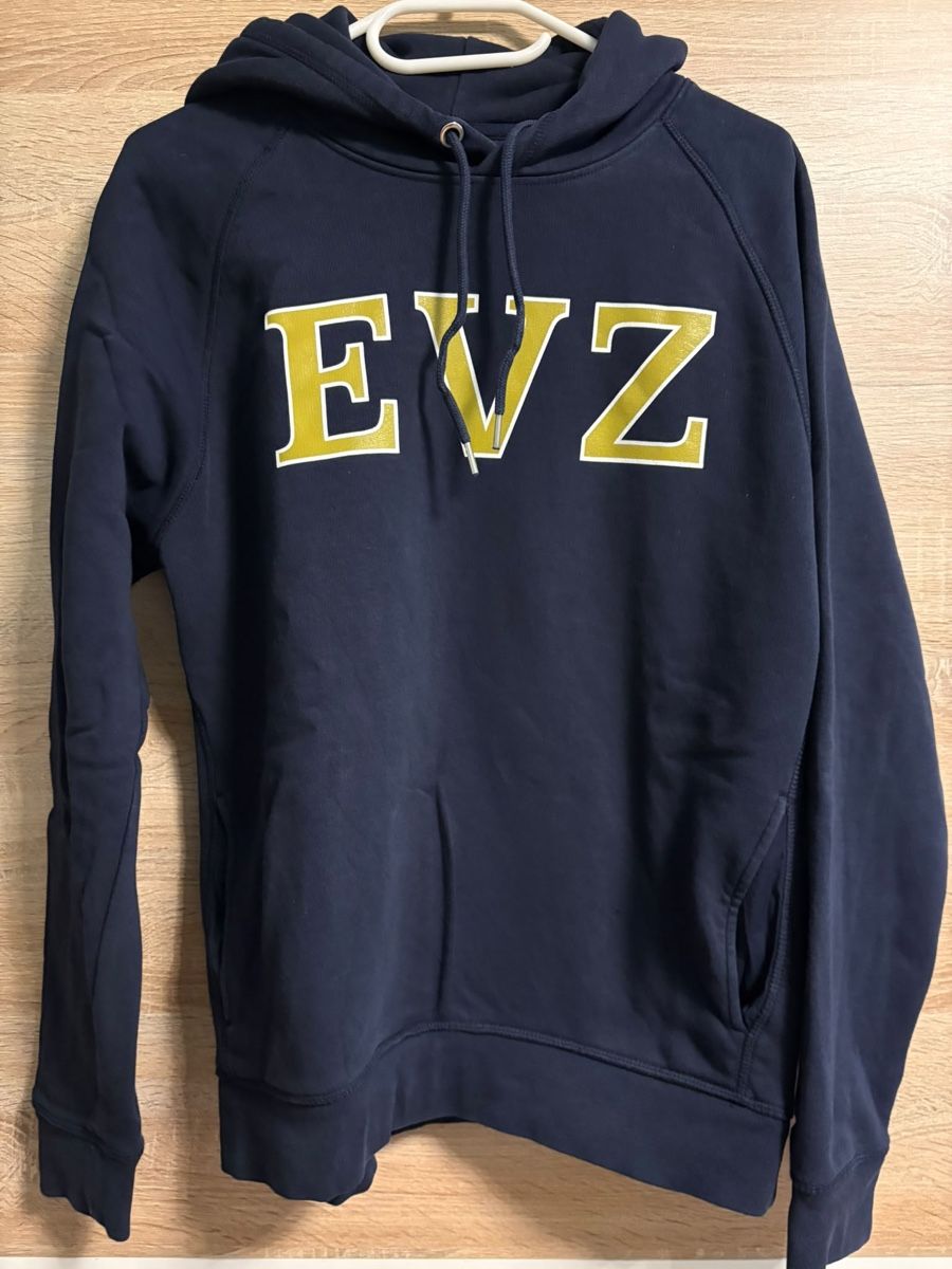 Pullover & Sweatshirts: EVZ Hoodie Grösse M – Neu (gemäss Beschreibung) aus Baar von remak37