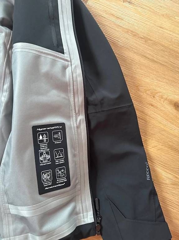 RevolutionRace Giacche: RevolutionRace Cyclone 3L Shell Jacke  Größe M  Neu – Nuovo (secondo la descrizione) da Lengnau AG venduto da kay_zw2s 3