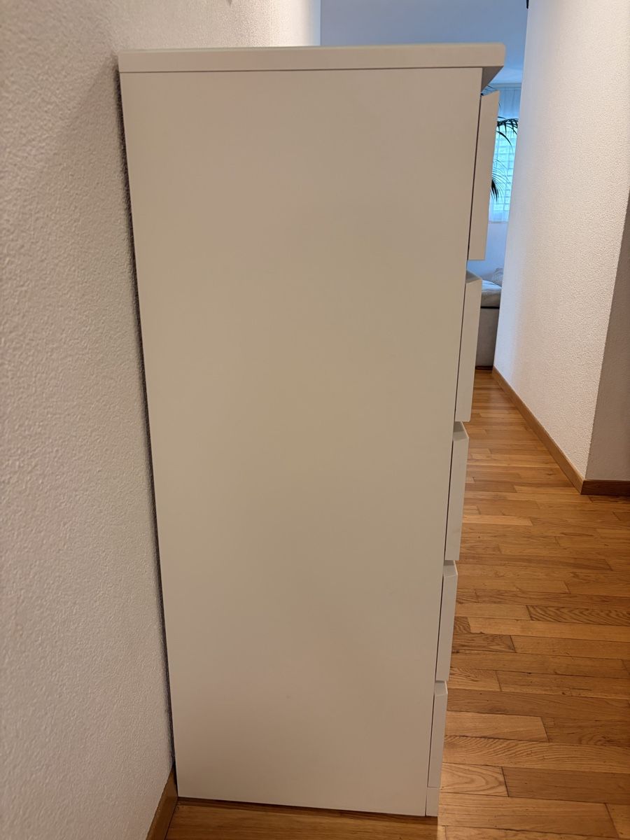 Ikea Commodes: IKEA MALM Kommode weiss mit Glasplatte  6 Schubladen – D'occasion à Uttwil par TFuchs 1