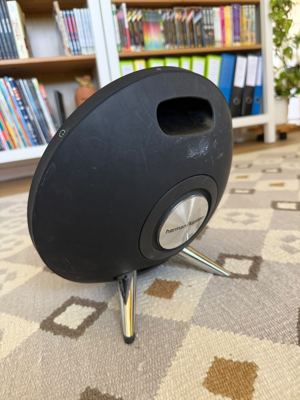 Harman-Kardon Casse acustiche: Enceinte Harman Kardon Onyx Studio – Usato da Nyon venduto da jma_w2wg
