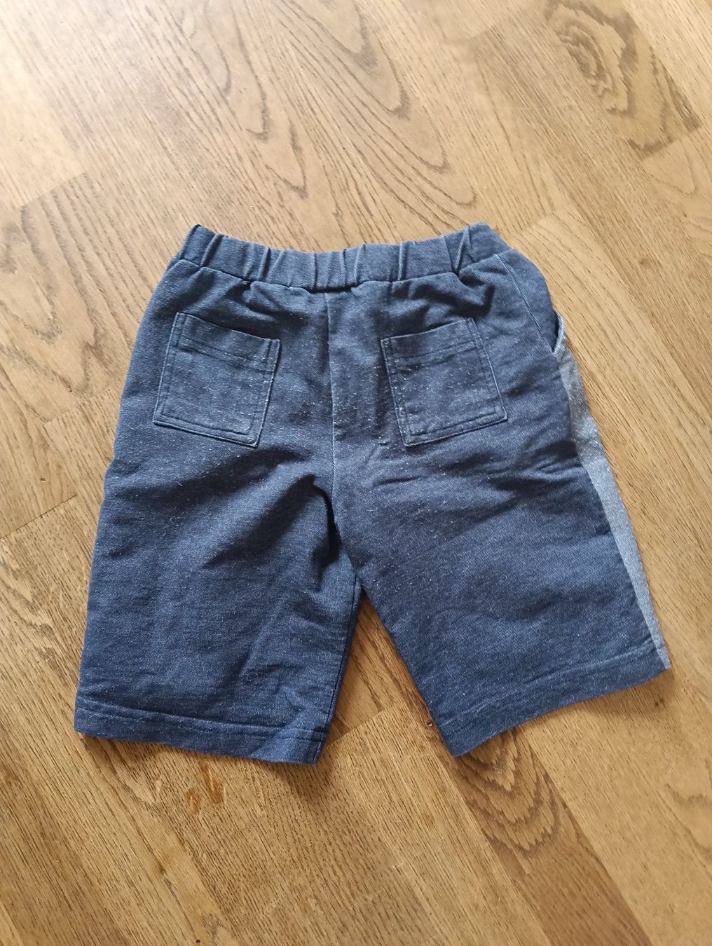 Hosen: Kurze Hose Gr. 92... – Gebraucht aus Uetendorf von Koh0 1