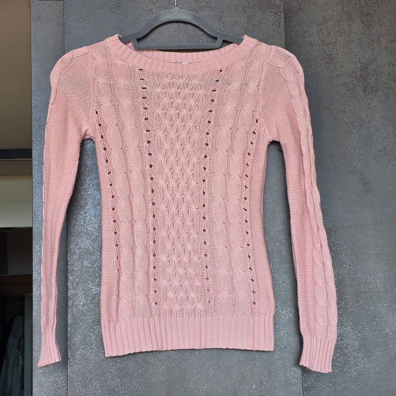 Maglioni & Felpe: 🐸 STRICKPULLOVER ZOPFMUSTER XS ROSA PULLOVER – Usato da Môtier (Vully) venduto da Frogs