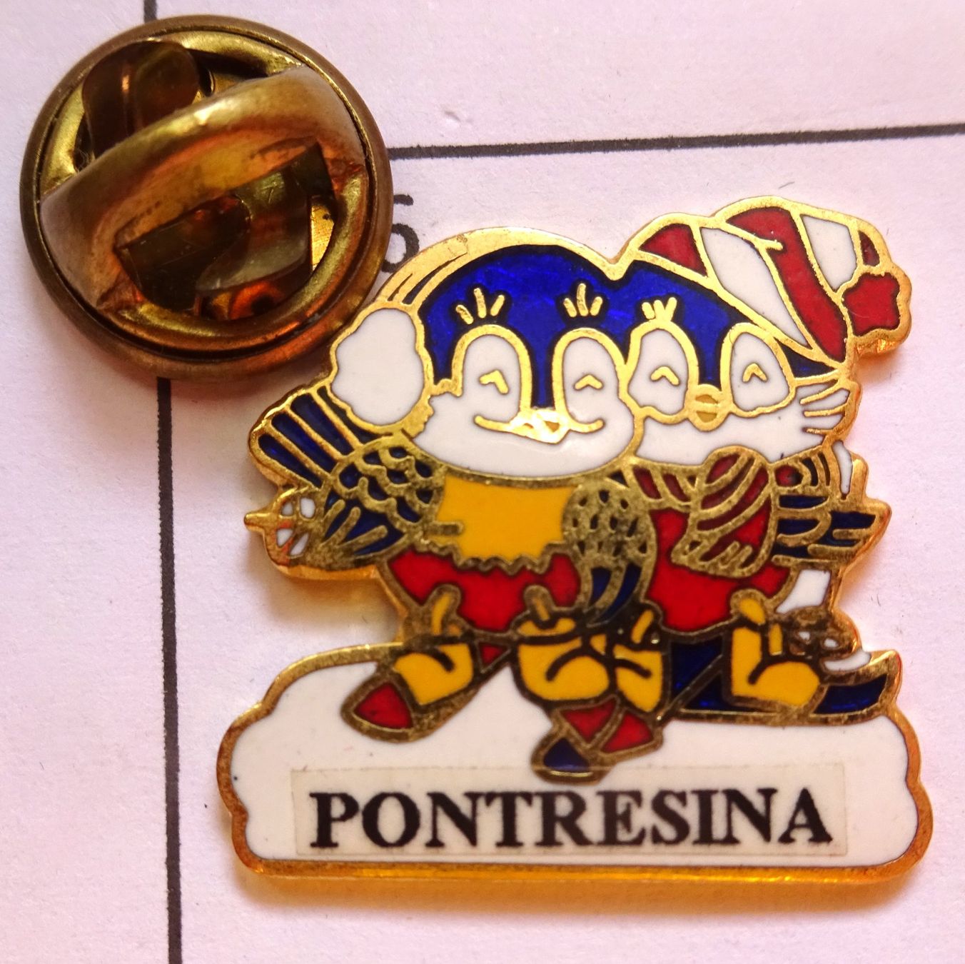 Placchette & Badge: Pin Pontresina – Usato da Utzenstorf venduto da BUtter81