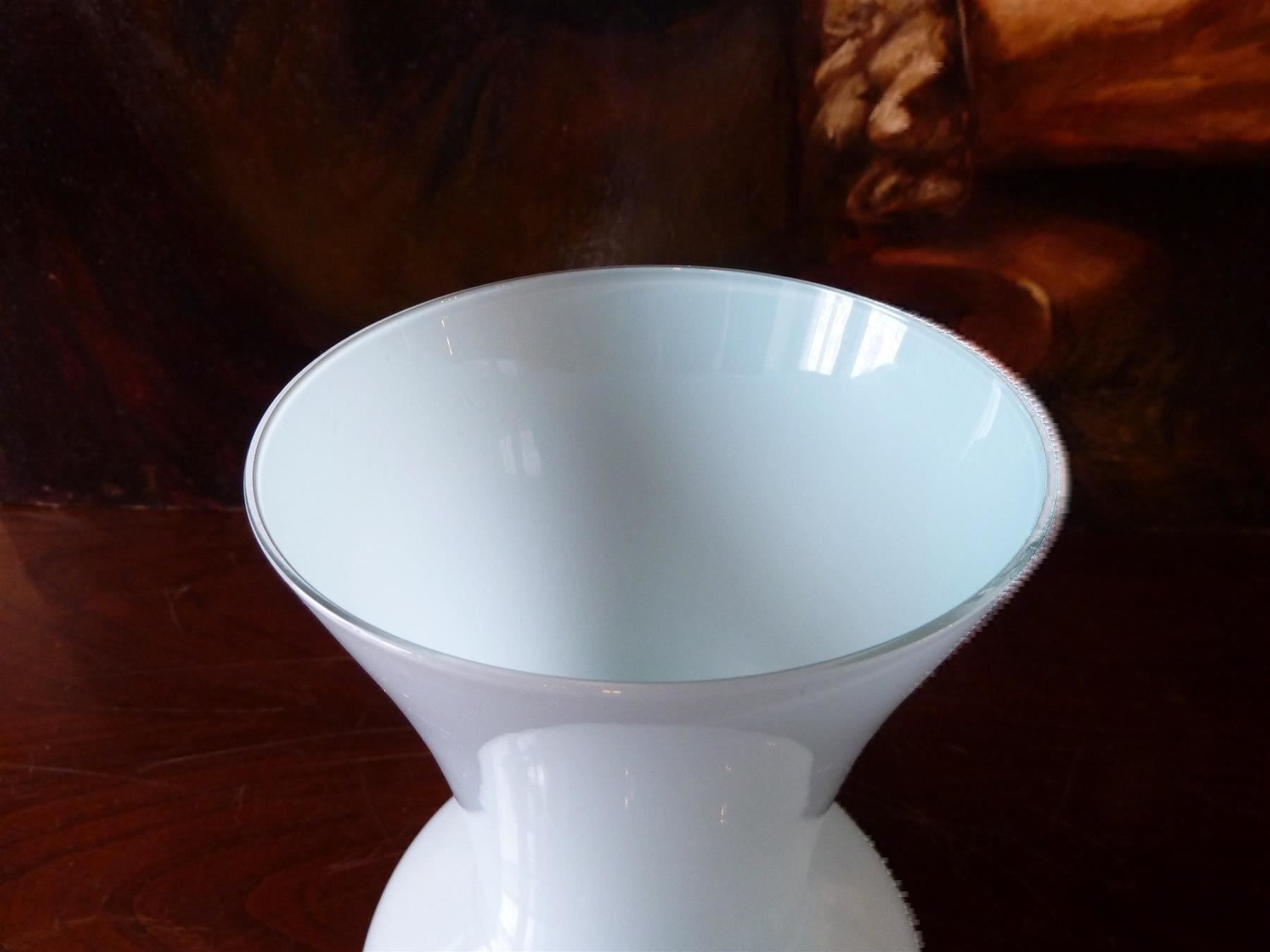 Vasen & Gefässe: Opalinglas Vase – Gebraucht aus Bure von 1319 1