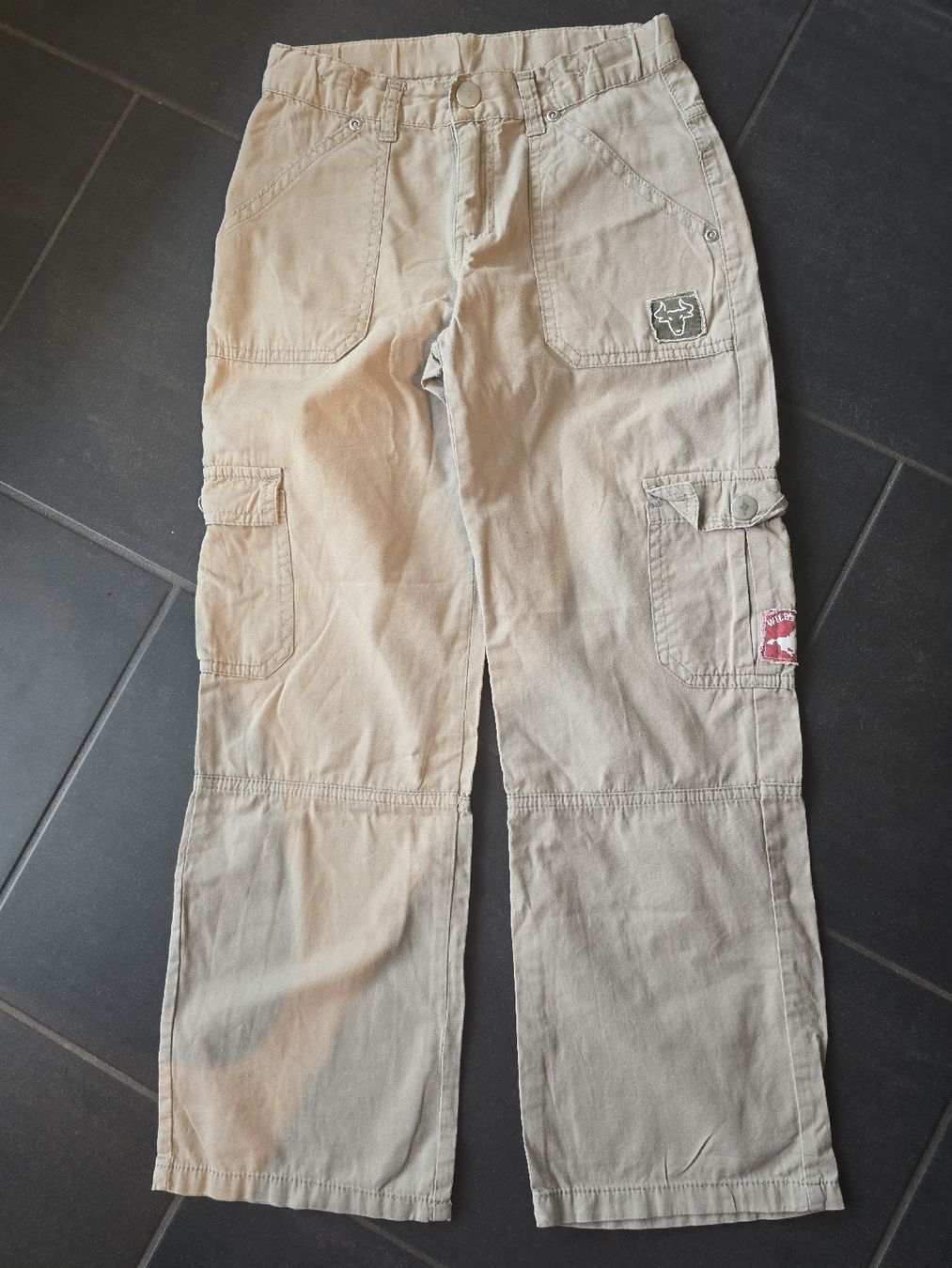 Pantalons: Coole Sommer-Hose, gr, Gr.128 – D'occasion à Unterentfelden par Panda-87