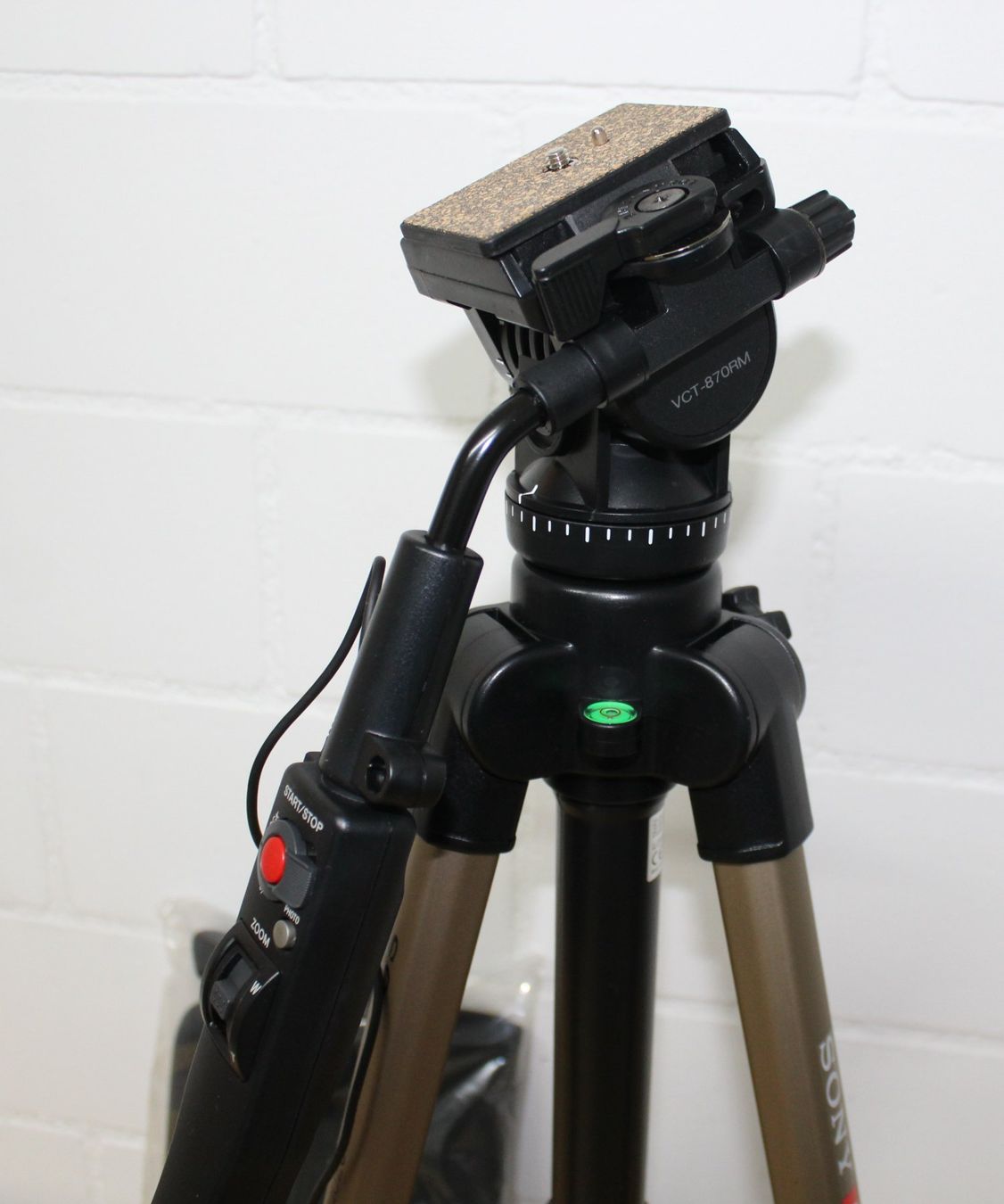 Trépieds & Accessoires: Sony Stativ VCT-870RM Remote Control Tripod   NEU – Neuf (Voir description) à Istighofen par muech40 3