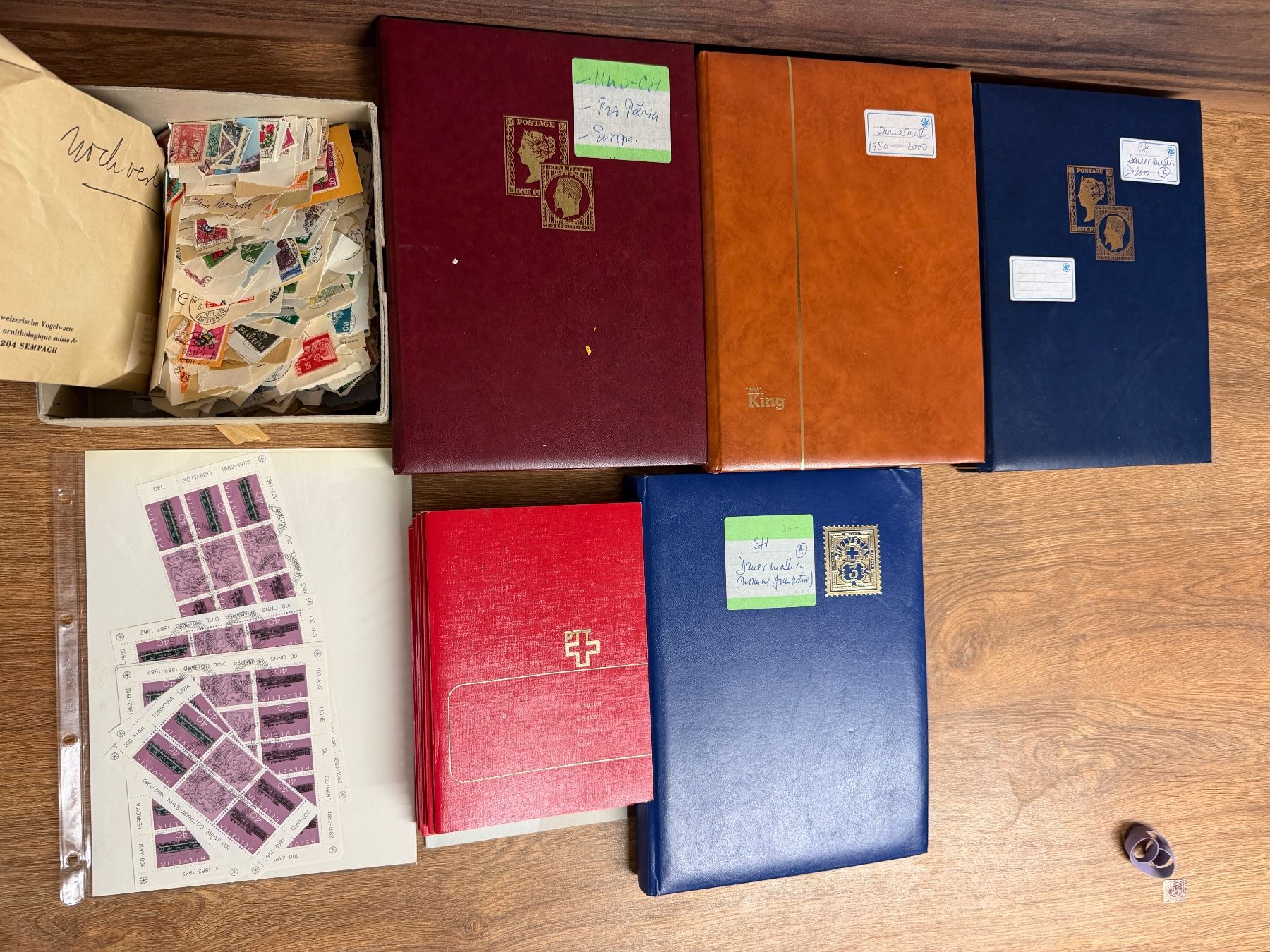 Tutti i francobolli: Sammlung / Schweiz / Briefmarken / Alben, Beutel & Blöcke – Usato da Nussbaumen AG venduto da olitech5415