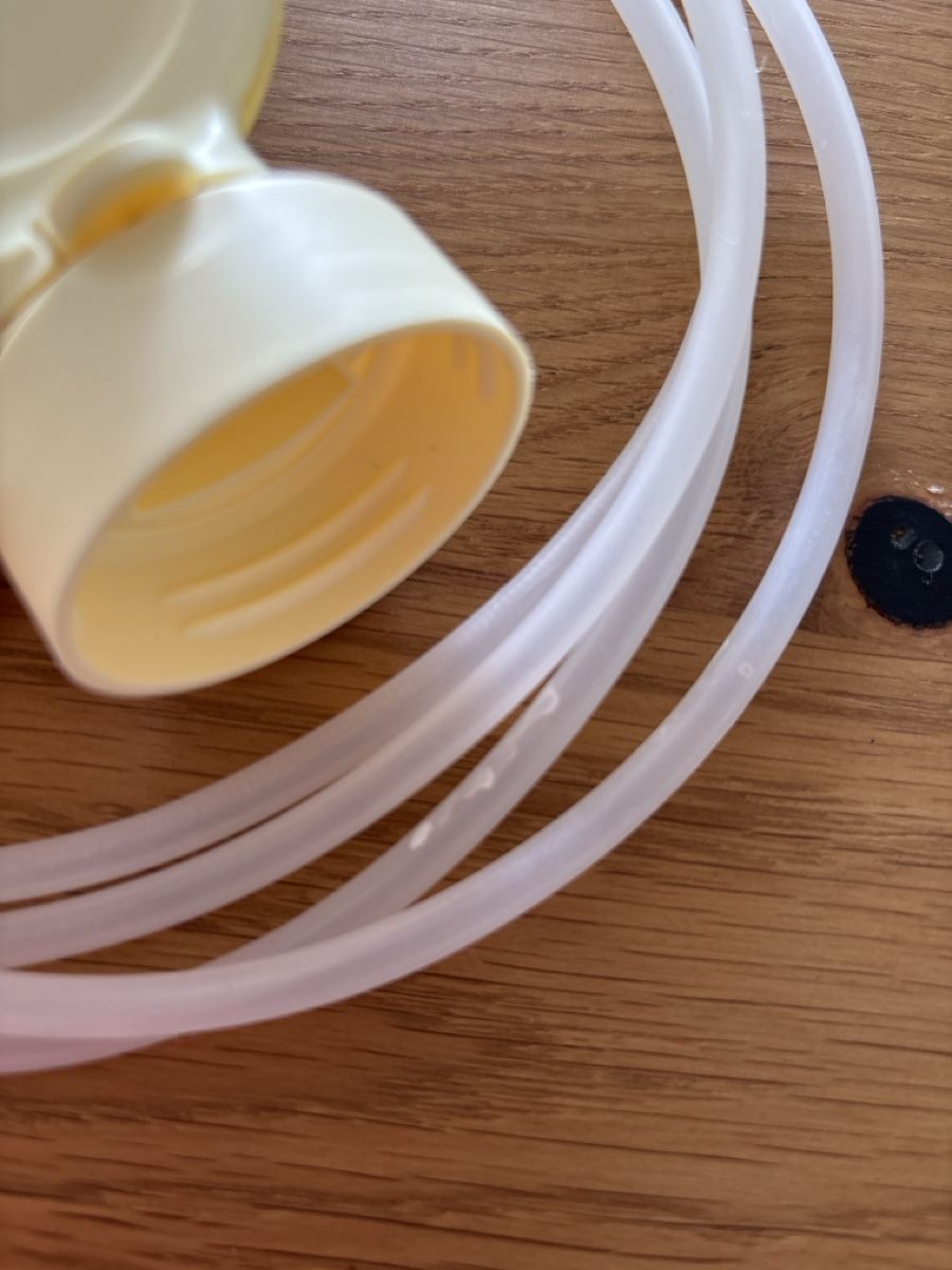 Medela Stillzubehör: Medela Milchpumpe Aufsätze – Gebraucht aus Weisslingen von Honey_33 6