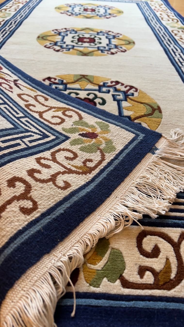 Tappeti: Handgeknüpfter Teppich Weiss – Nuovo e nell'imballaggio originale da Wallisellen venduto da tamang_teppiche 3