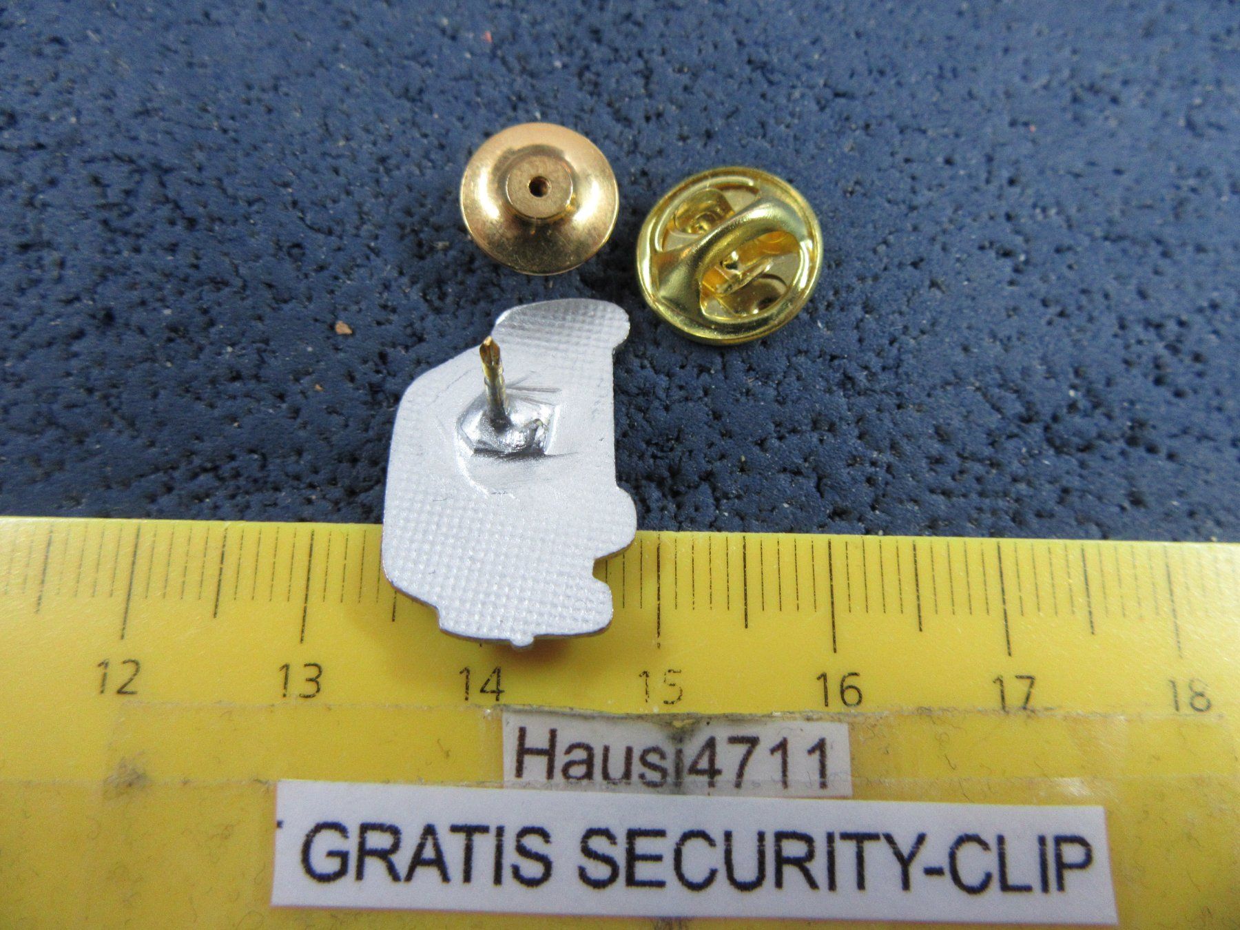 BMW Placchette & Badge: BMW M3 E30 AUTO PIN GLASIERT mit SECURITY-CLIP – Usato da Ettingen venduto da Hausi4711 2