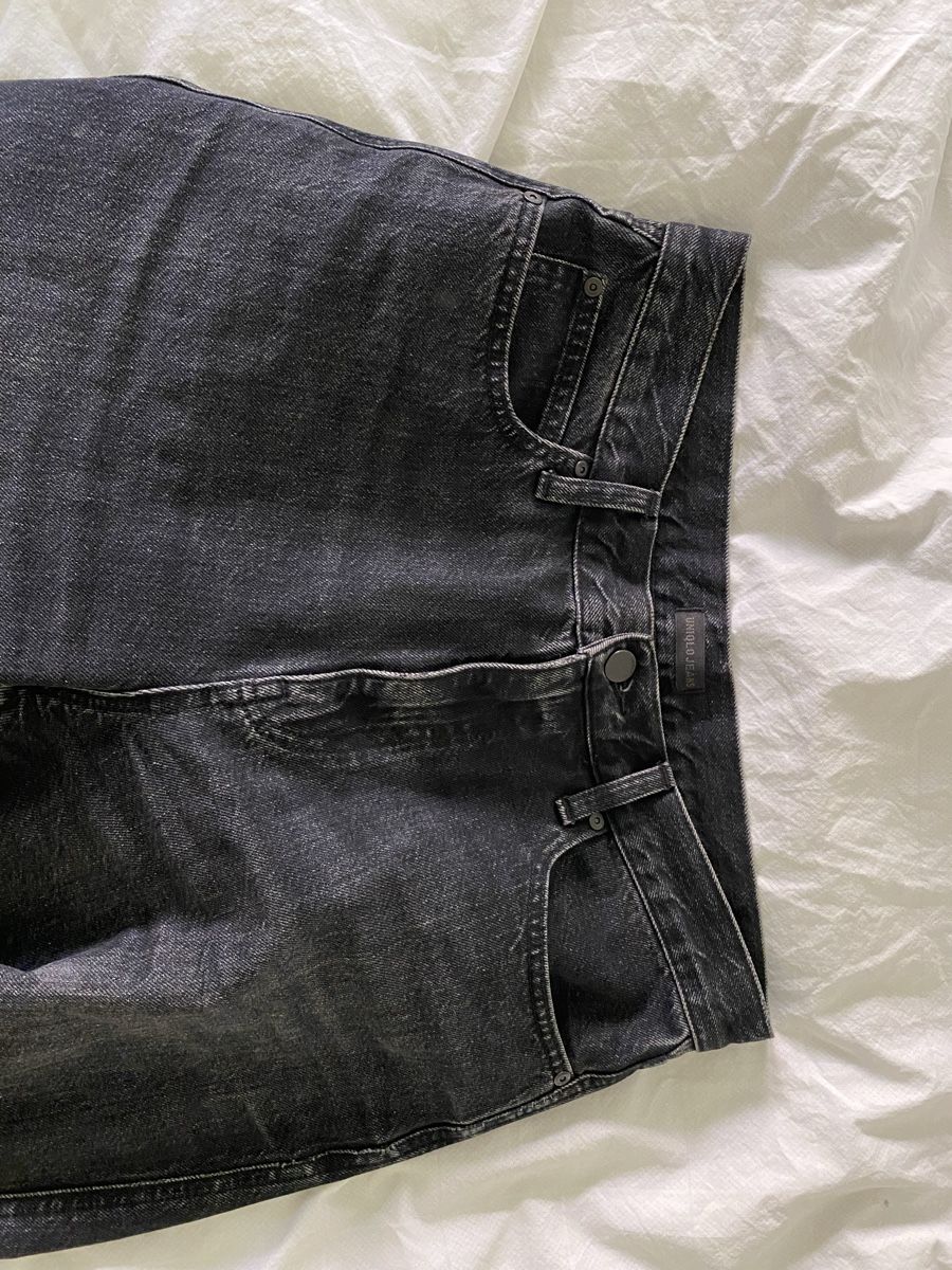 Uniqlo Jeans: Uniqlo black jeans – Neu (gemäss Beschreibung) aus Genève von lau_nkr9 3