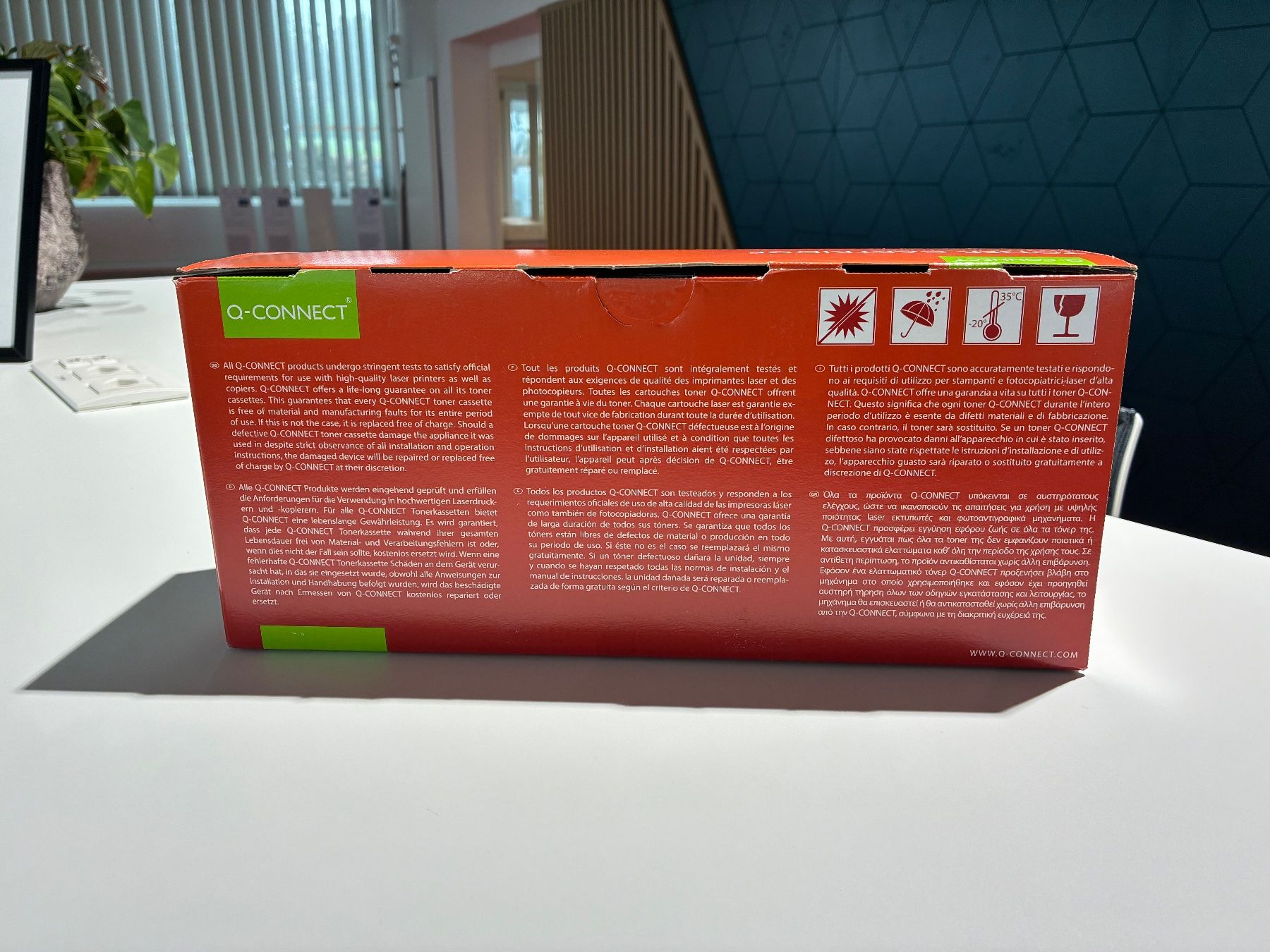 Cartucce per stampanti & toner: Q-Connect TN-2320 Toner, Schwarz, – Nuovo e nell'imballaggio originale da Sirnach venduto da garage-Herzog-ag 1