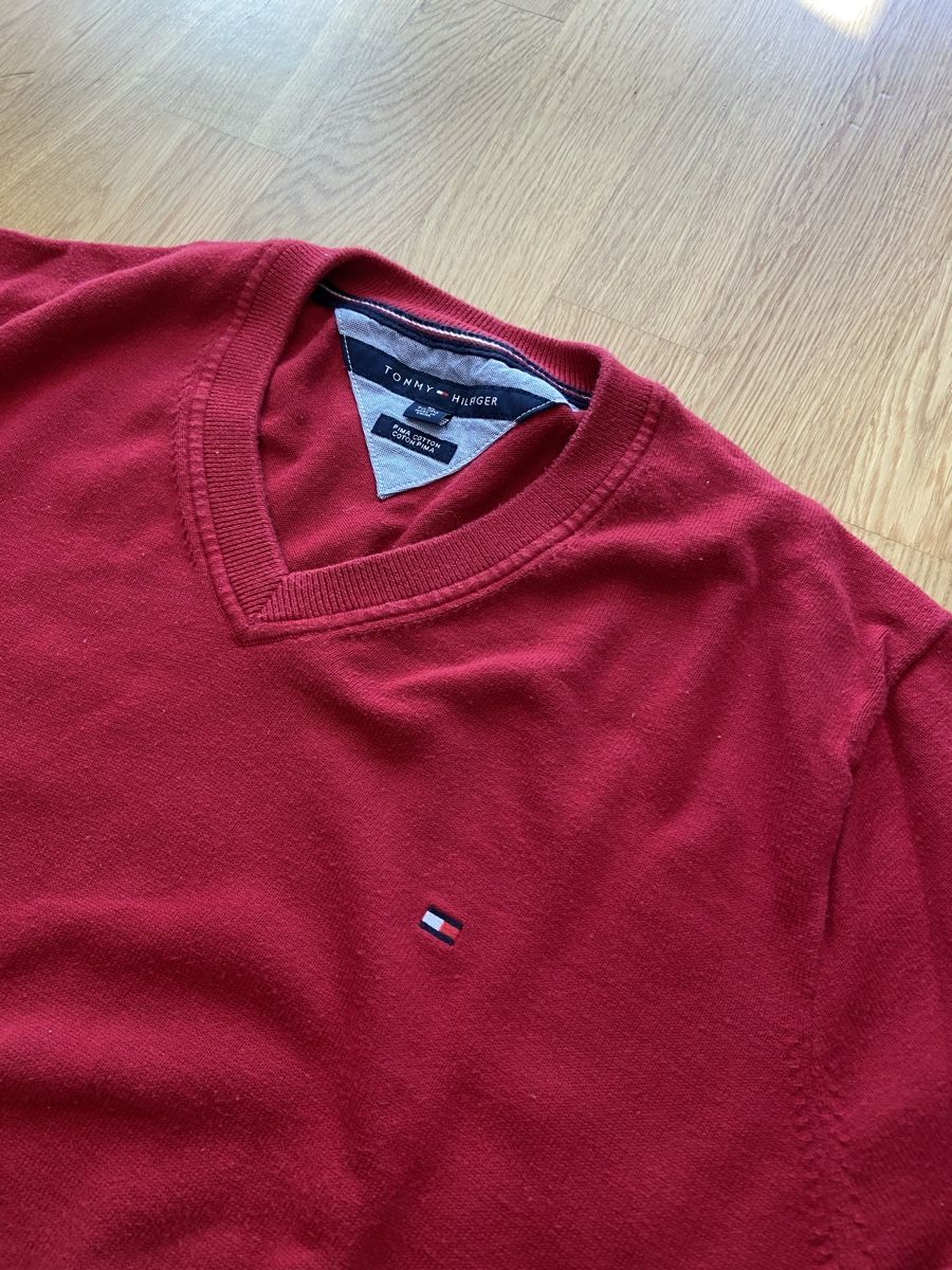 Tommy Hilfiger Maglioni & Felpe: Tommy Hilfiger V-Neck – Usato da Schaffhausen venduto da golazo_vines 2