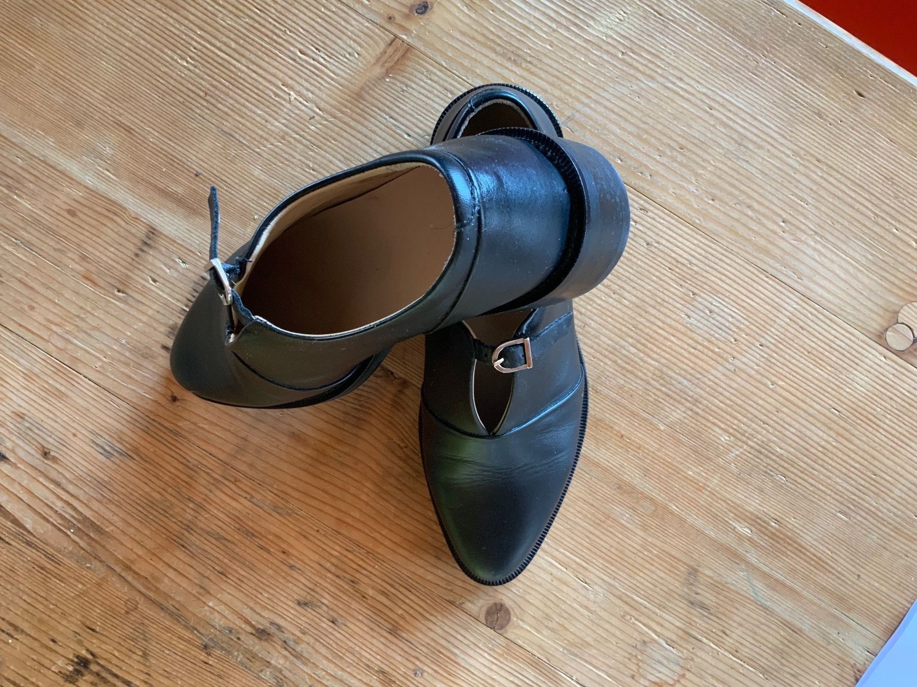 Scarpe da donna: Damen Schuhe Royal Republiq – Usato da Nesslau venduto da Giga257 4