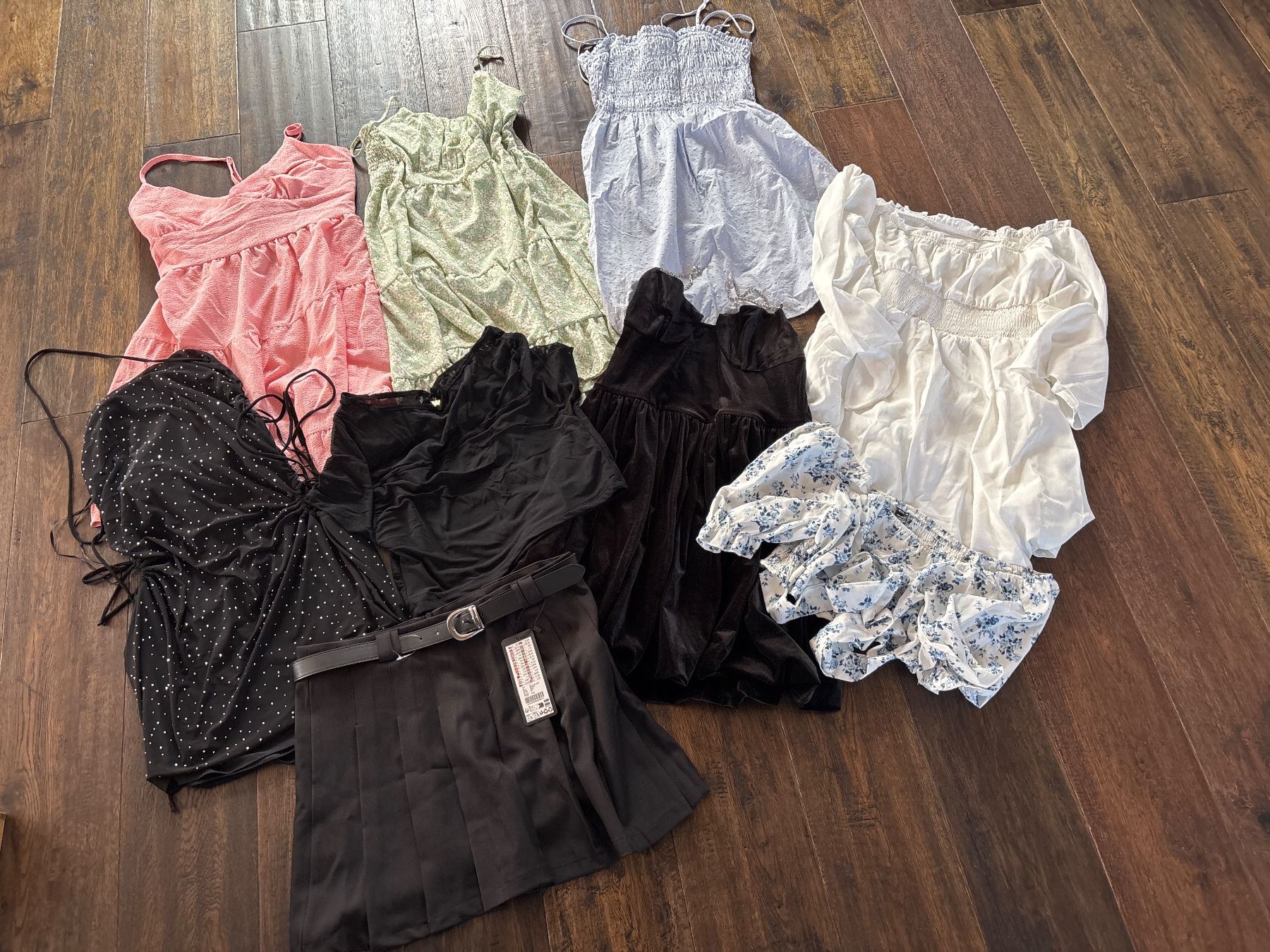 Lotti di vestiti: XXL-Sommerpaket Gr. L/XL – Nuovo (secondo la descrizione) da Bürglen venduto da sunshiners