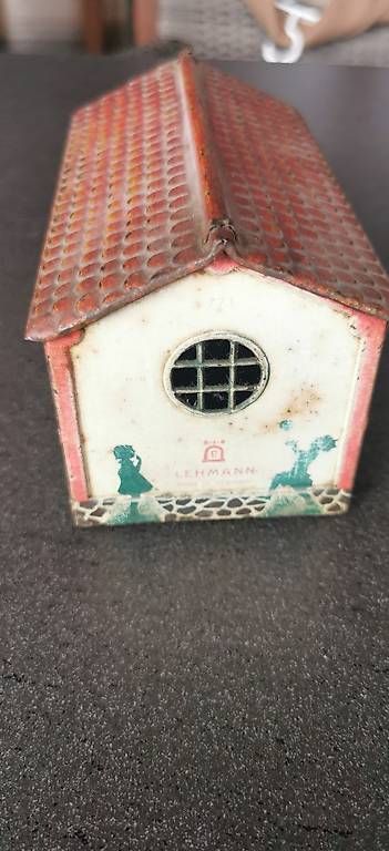 Giocattoli: Seltene Garage – Usato da Muttenz venduto da ral_yr2d 1