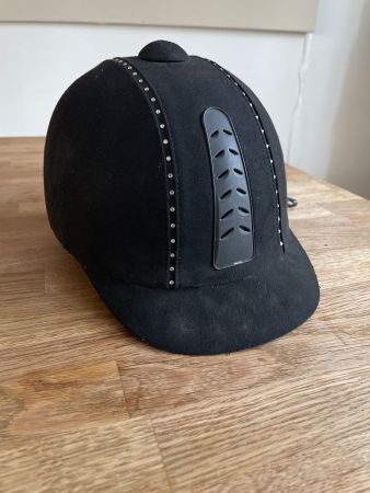 Kinderreithelm schwarz mit Glitzersteinen