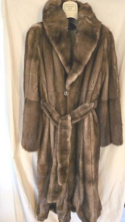 Manteau en vison rasé naturel