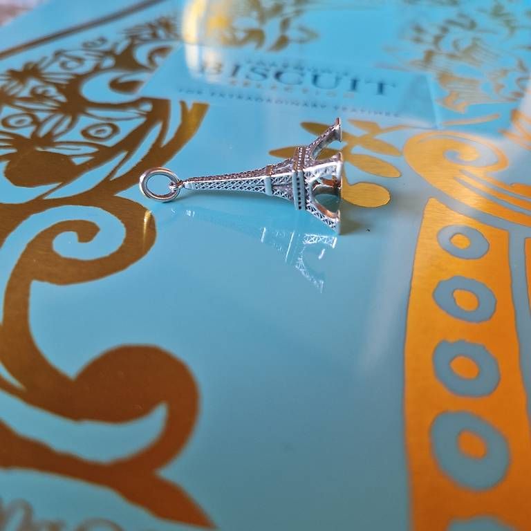 Tiffany & Co. Ciondoli: Tiffany & Co. Eiffel Tower Charm 925 – Usato da Forch venduto da nadinepalermo 2