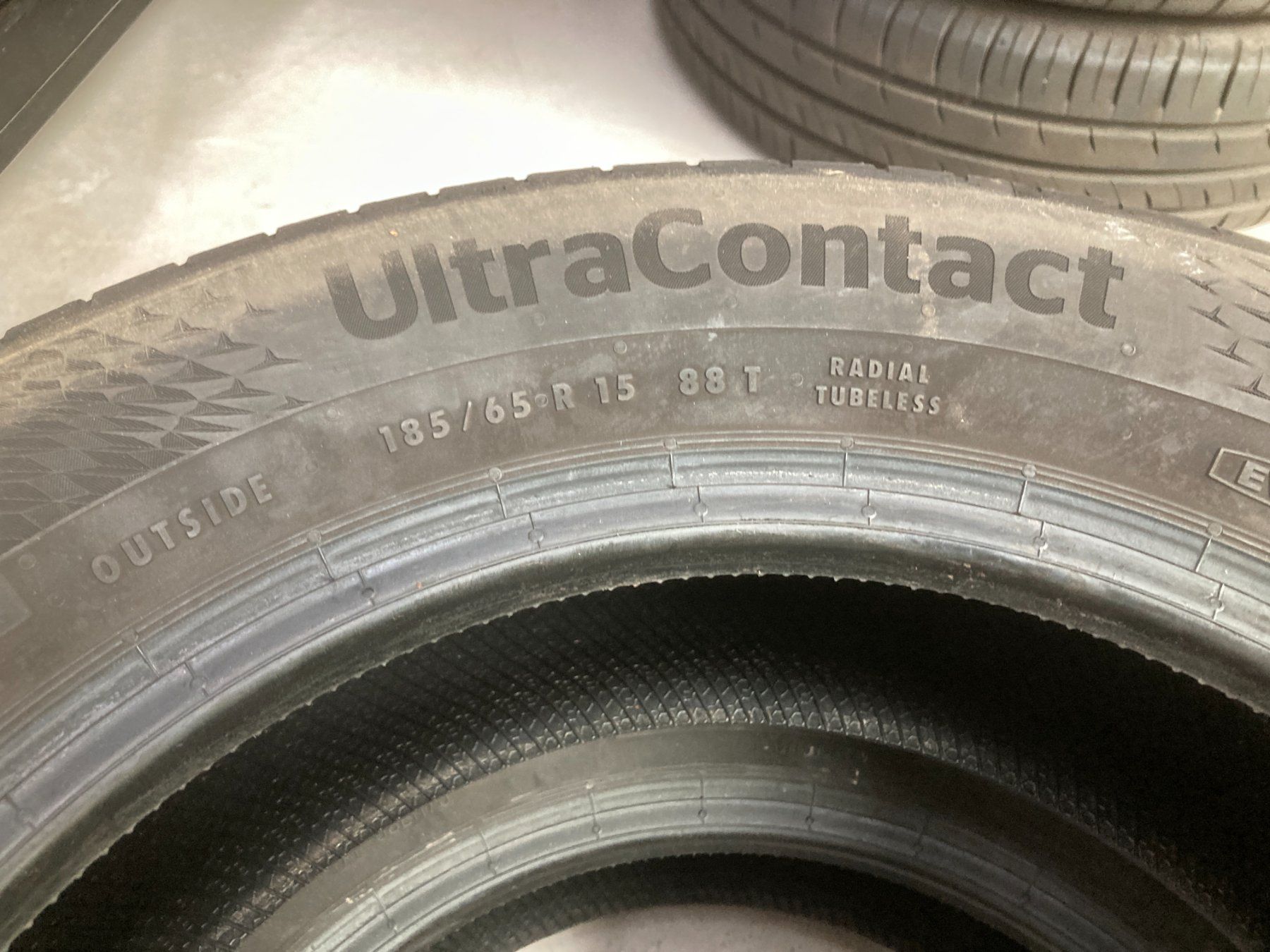 Continental Pneumatici & Ruote complete: 185/65R15 Sommerpneu Continental – Usato da Cham venduto da WB2223 4