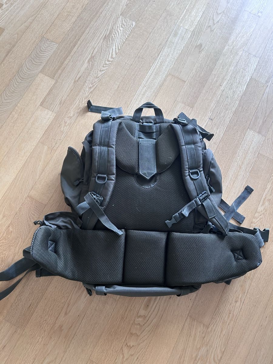 Mil-Tec Sacs à dos: Miltec „Commando“ Rucksack 55L – Neuf (Voir description) à Rotkreuz par User_not_found 1