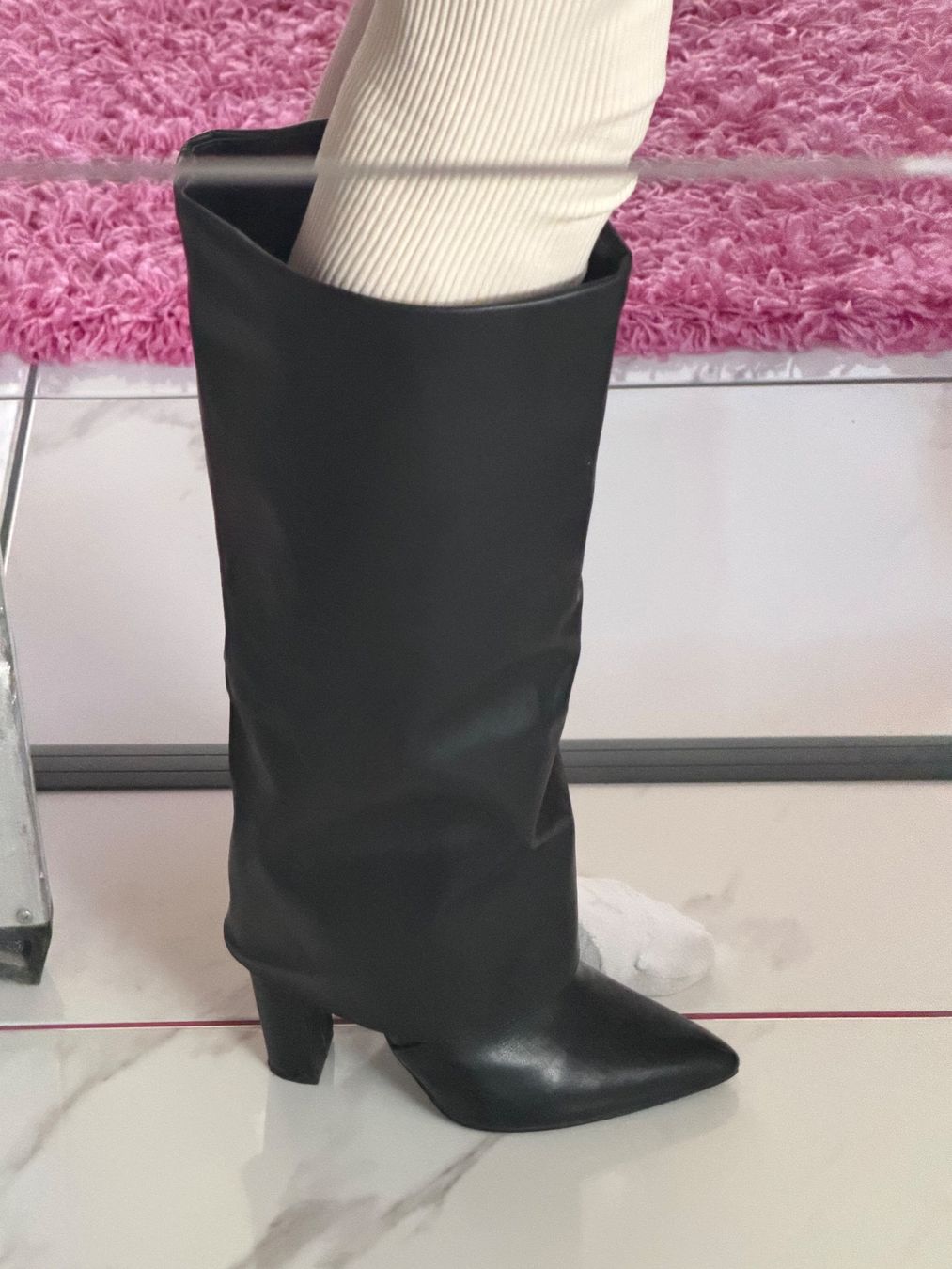 Scarpe da donna: PRETTY LITTLE THING SCHWARZE STIEFEL GR 39 – Usato da Arch venduto da ellaisa84 2