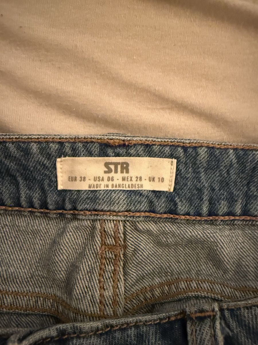 Stradivarius Jeans: Jeans Shorts  – Gebraucht aus Bolligen von lee_orange 2