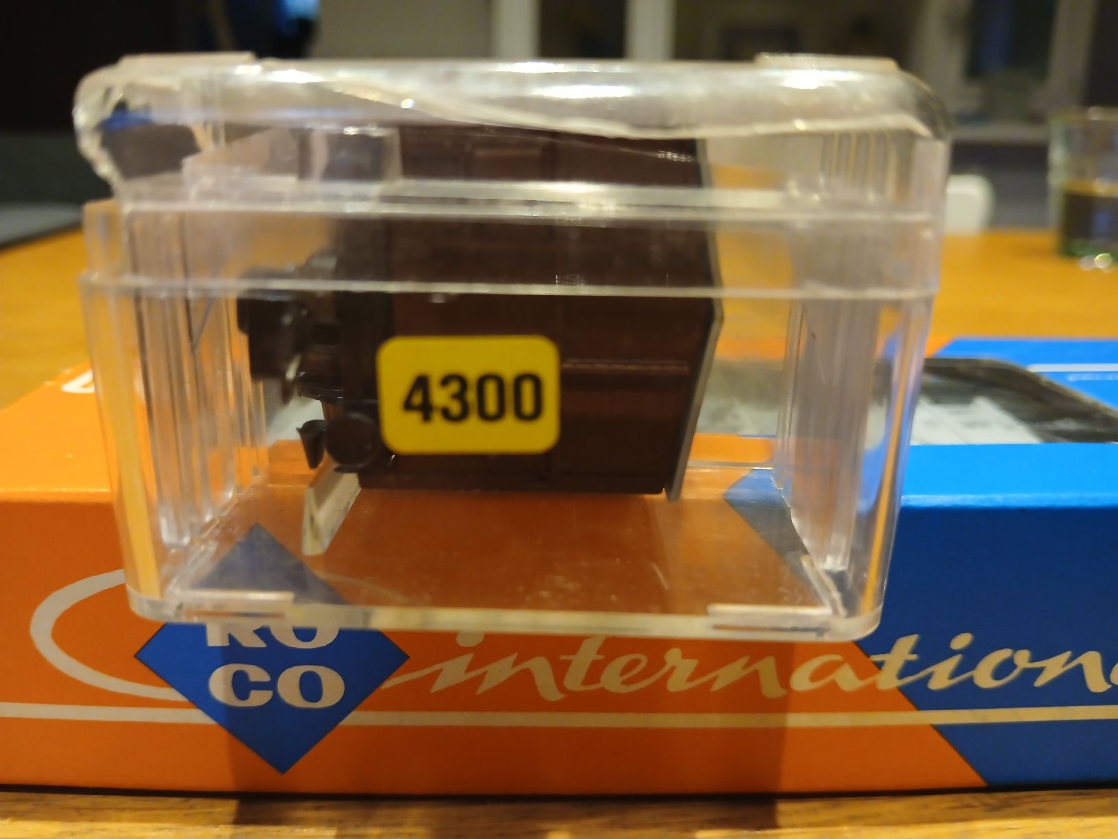 Roco Modellini di ferrovie: Roco Modellbahn Wagons: FS 4300  Neu! – Nuovo e nell'imballaggio originale da Bözen venduto da Kolumbus77 1