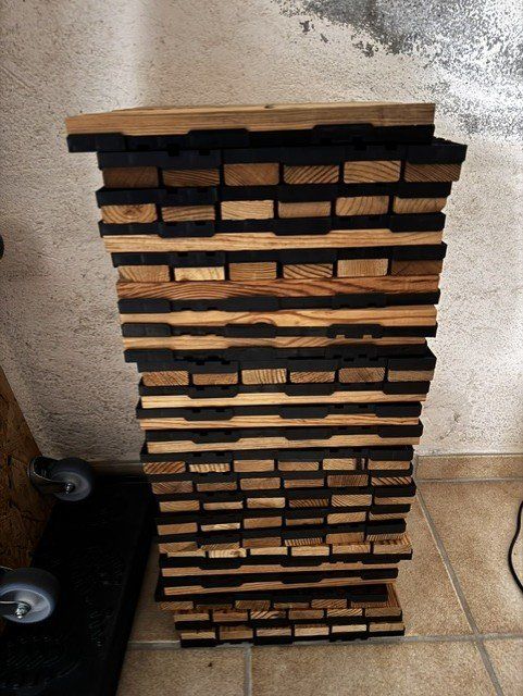 Coop Rivestimenti per pavimenti: Holz-Bodenplatten Holzoptik – Usato da Wettingen venduto da Cedimental 1