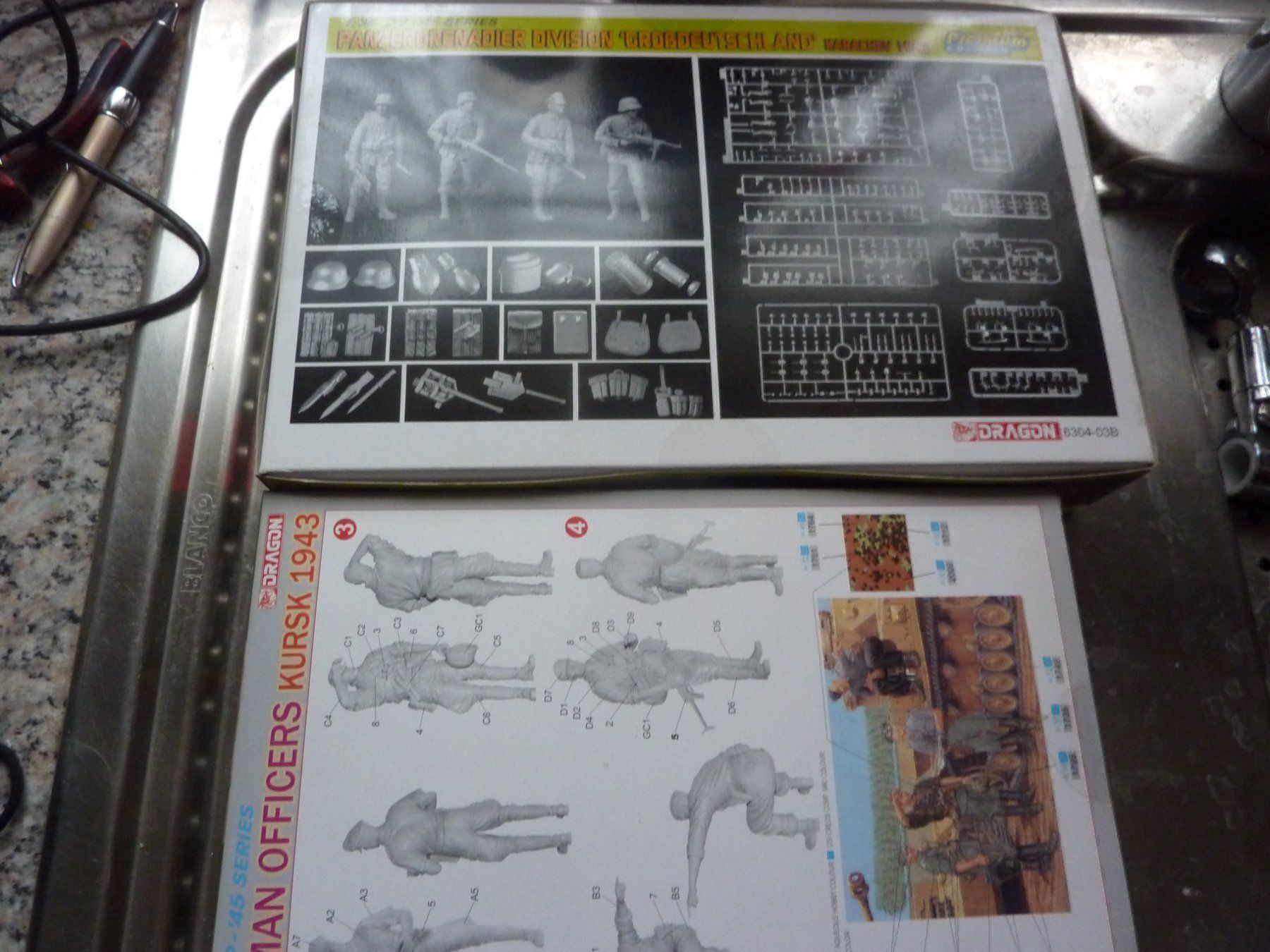 Kits de montage: GERMAN – Neuf avec emballage d'origine à Balsthal par bouteliee 1