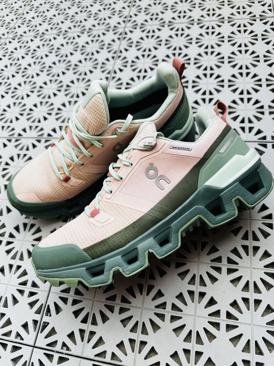 On Damenschuhe: On Cloudwander Waterproof W – Gebraucht aus Seuzach von Kingman11