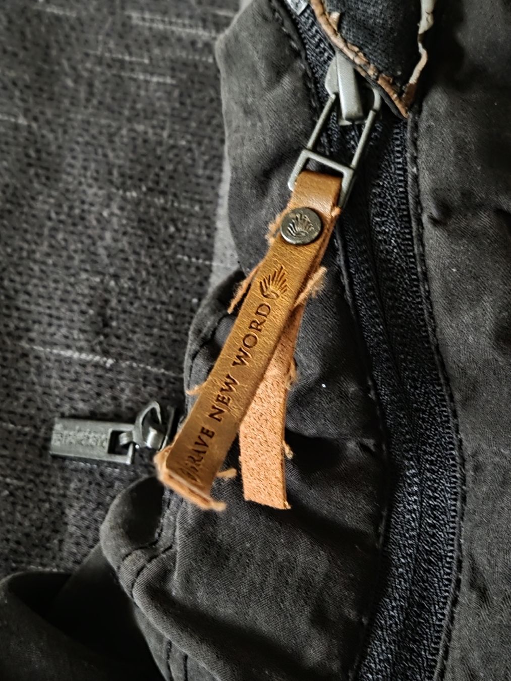 Tiragraffi: Naketano Übergangsjacke – Usato da Rickenbach-Sulz venduto da Bacardibabe 7