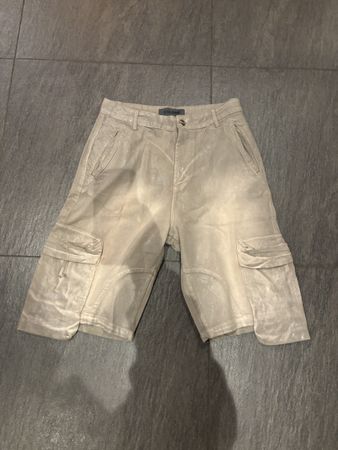 Colors Shorts Grösse L Top Zustand