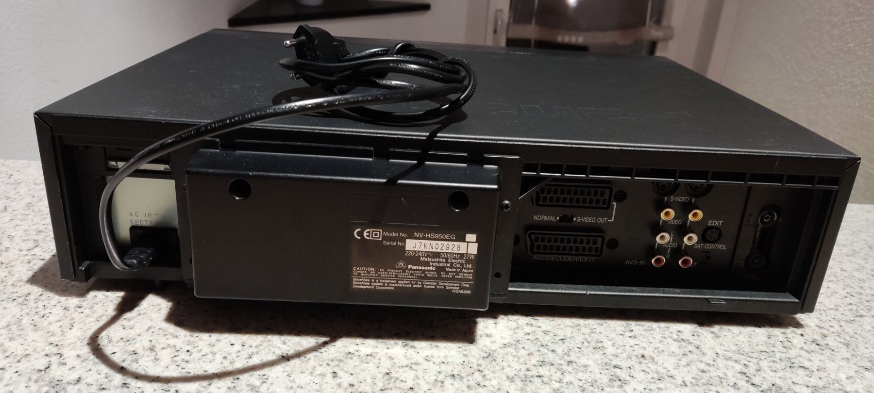 Panasonic Registratori: PANASONIC Super VHS-Videorecorder NV-HS950 – Usato da Schongau venduto da Retro_Shop 4
