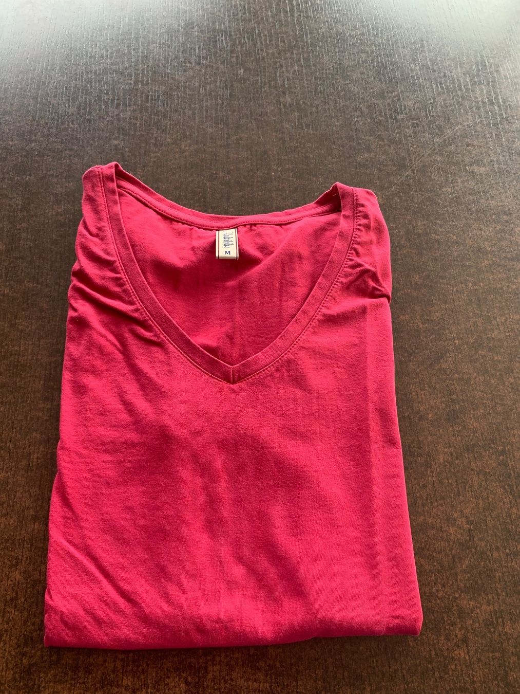 T-shirts: T-shirt taille M – D'occasion à Domdidier par qatar1973 2