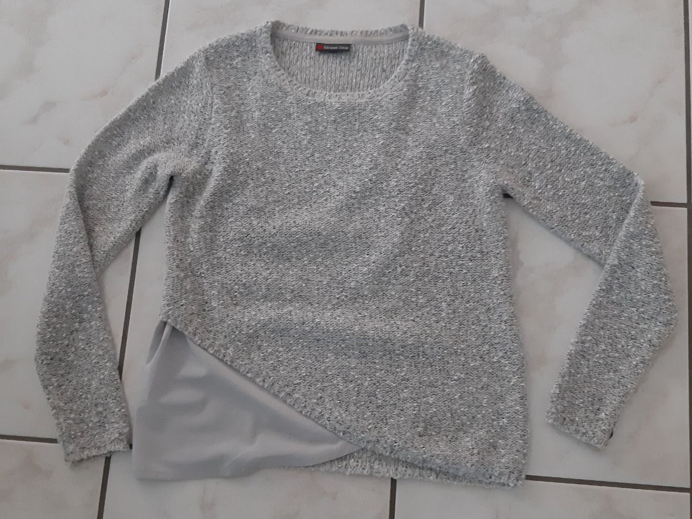 Pullover & Sweatshirts: Street One Pulli Gr. 34 – Gebraucht aus Schmitten FR von ReniStern