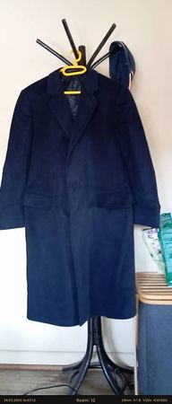 Edler Winter-Cashmere-Mantel von Cerruti, !