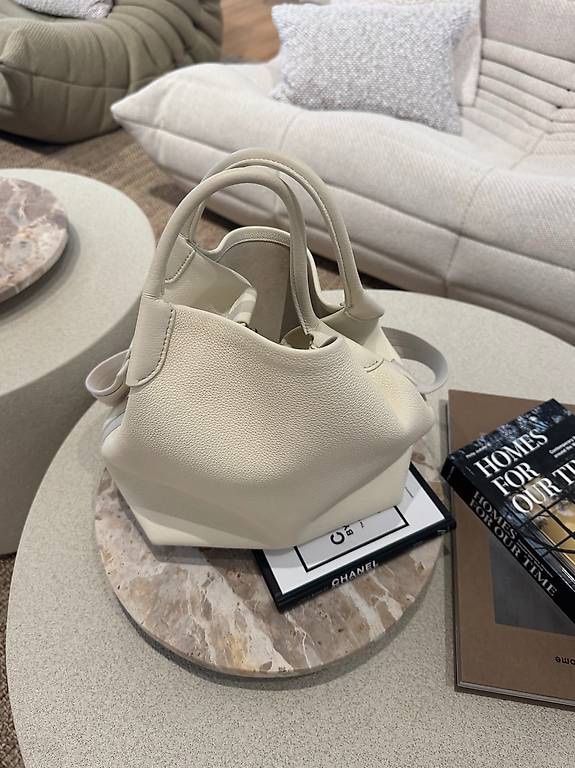 Loro Piana Borse: LORO PIANA BALE TASCHE – Nuovo (secondo la descrizione) da Schwyz venduto da bofb 4