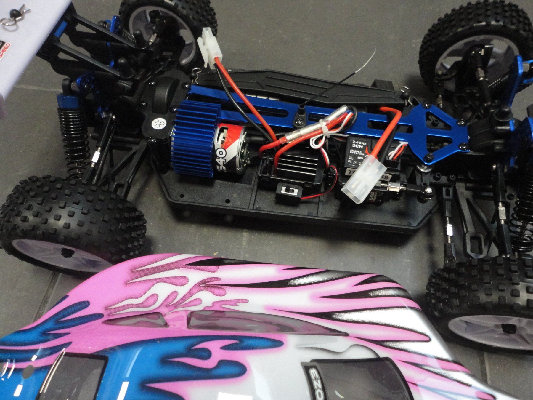 RC Modellbau: Allradbuggy komplett Set 1:10 alles Neu – Neu und originalverpackt aus Horgen von RcModell 4