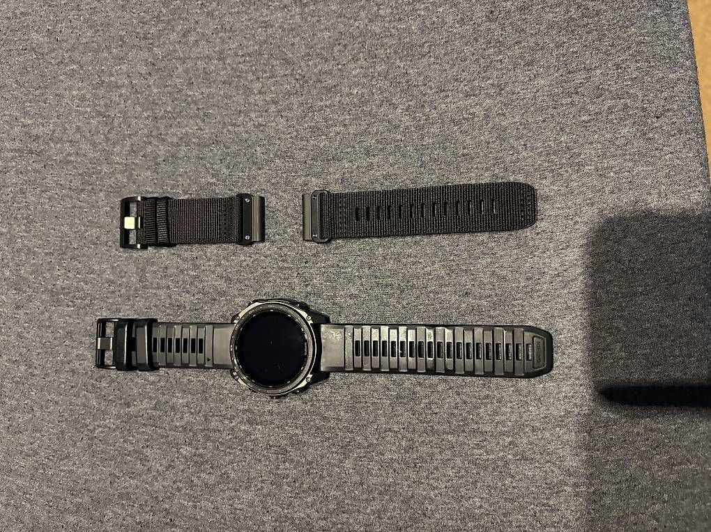 Garmin Smartwatch: Garmin Tactix 8 Solar – Nuovo e nell'imballaggio originale da Saignelégier venduto da noa_lw5j 3